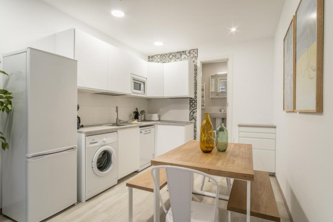 Modern- 1 Bd 1,5 Bth- Delicias Atocha Appartement Madrid Buitenkant foto